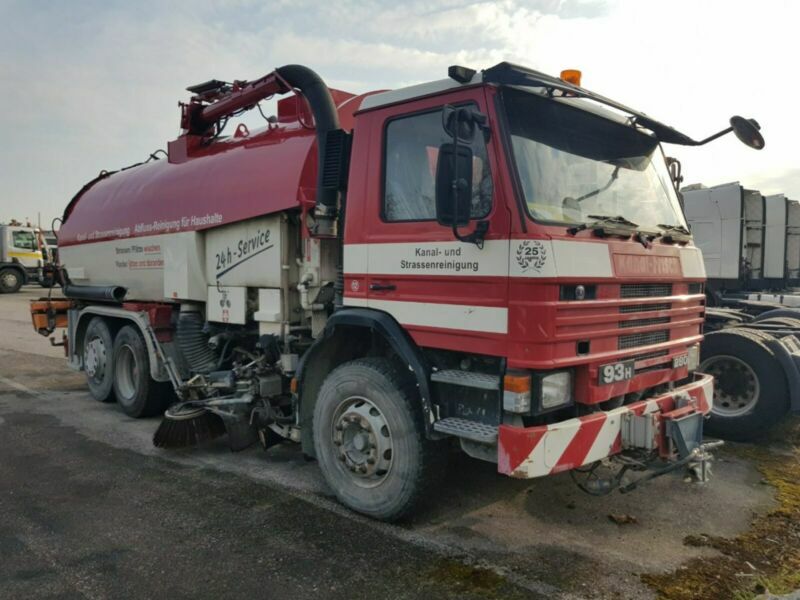 <span style="font-weight: bold;">Canalization pump machines and heavy municipal vehicles</span>